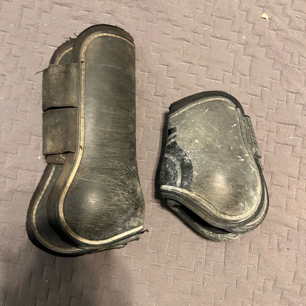 Horze Tendon & Fetlock Boot Set